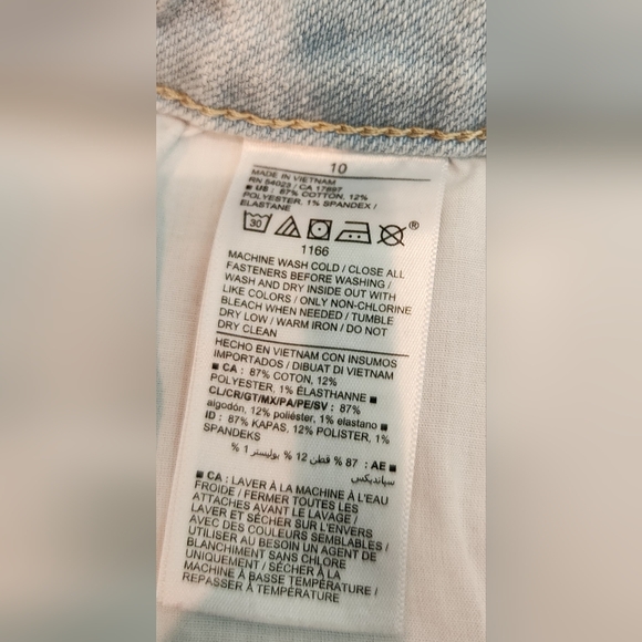 Old Navy Jeans - Picture 5 of 5